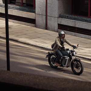 RM1_Green_Lifestyle_London_Riding